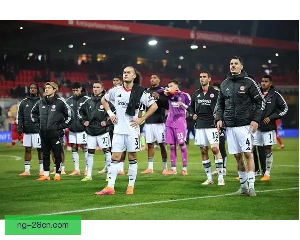 法兰克福新星冲击首发阵容引关注